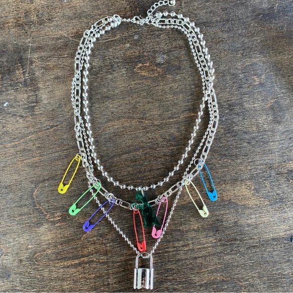 New Dinosaur Charm Chunky Chain Layer Necklace - Picture 2 of 4